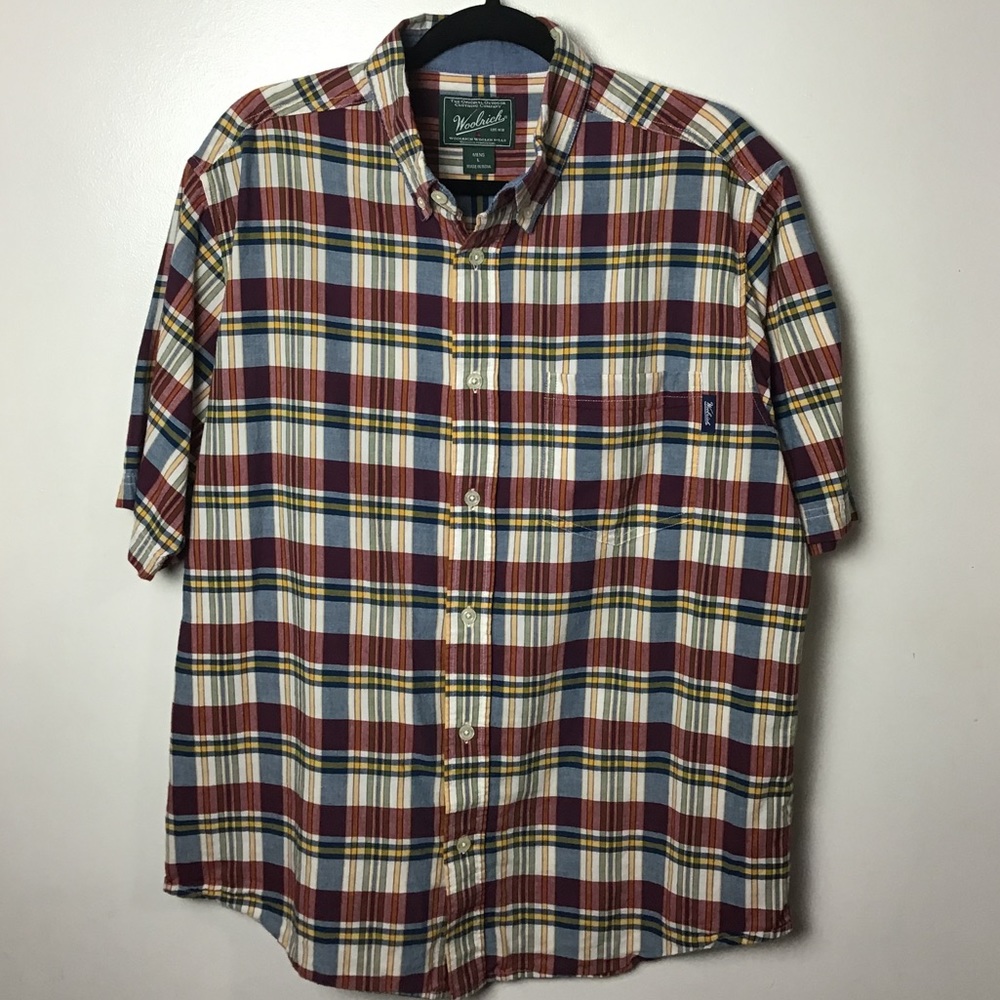 Woolrich red blue plaid s/s button down shirt. L